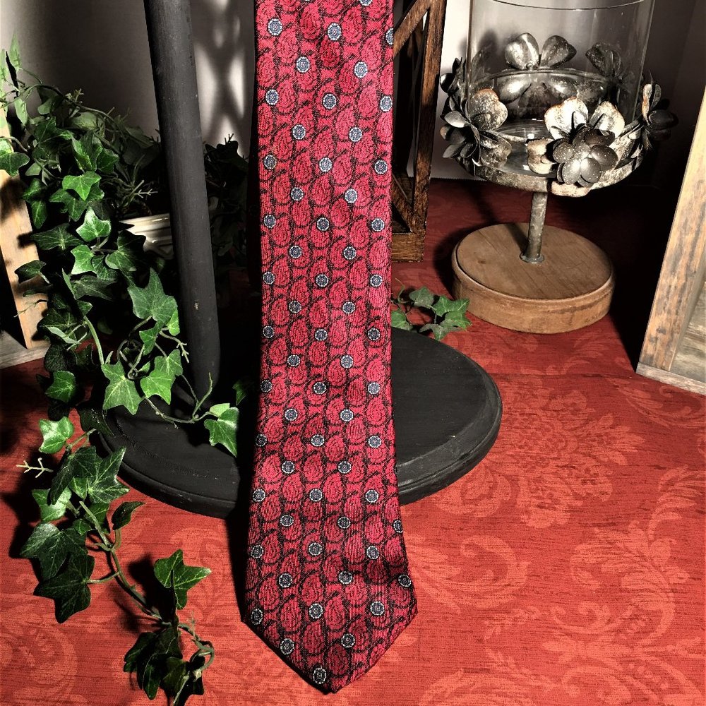 Vintage Holston III 100% Silk Tie